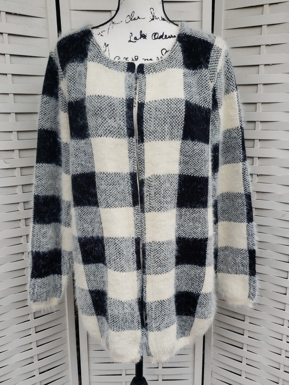 Pink Martini Cozy Fuzzy Black and Ivory Plaid Zip Front Cardigan Size L